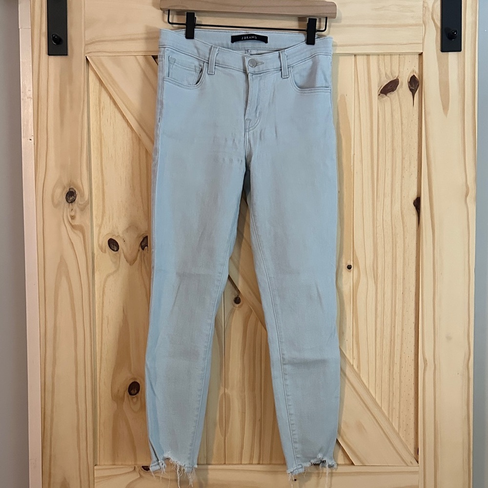 J Brand Light Blue Cropped Jeans with Frayed Hem